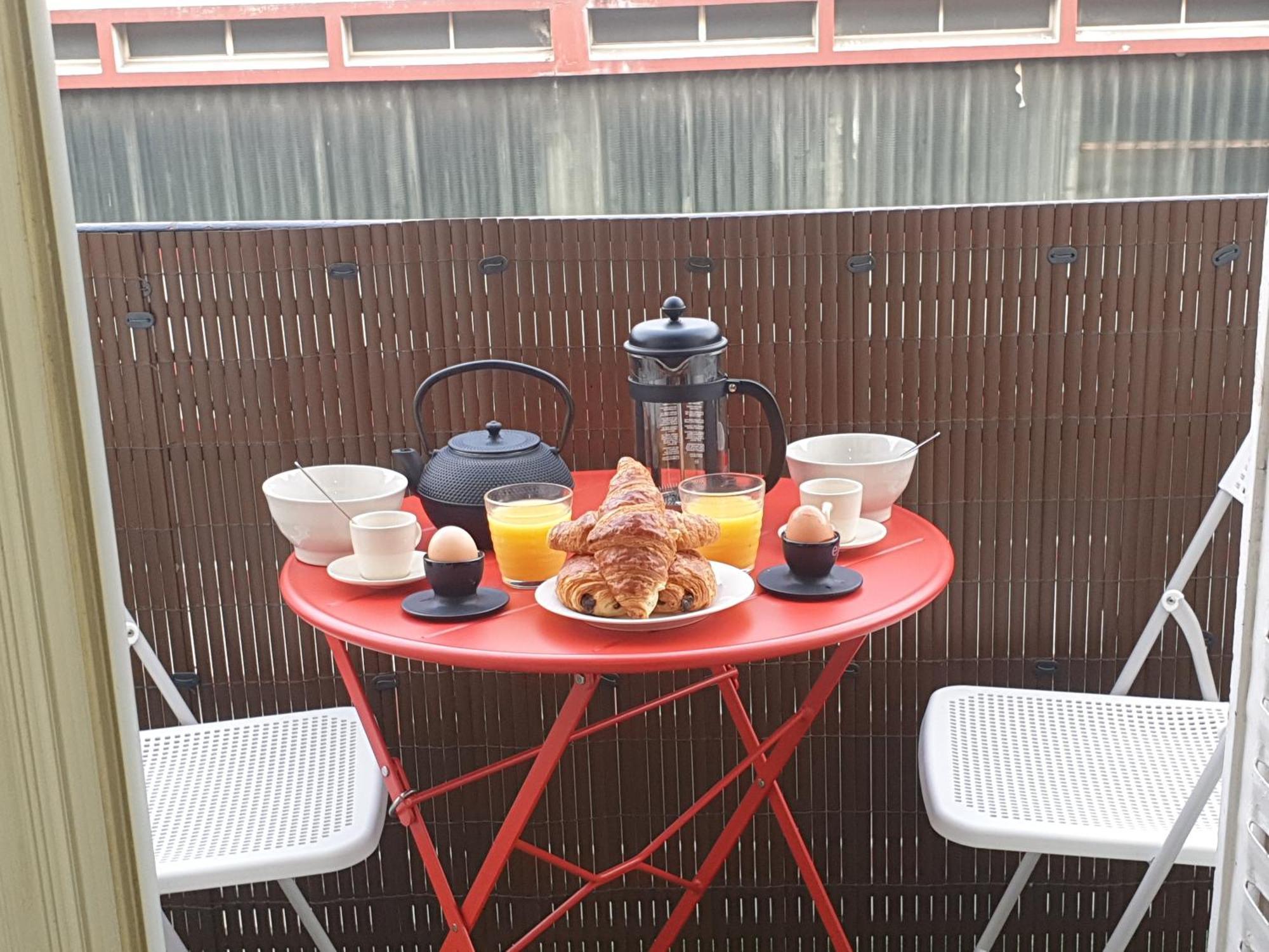 Amazing Apartment A Stone'S Throw From The City Of Lights - Paris Clichy Exterior foto